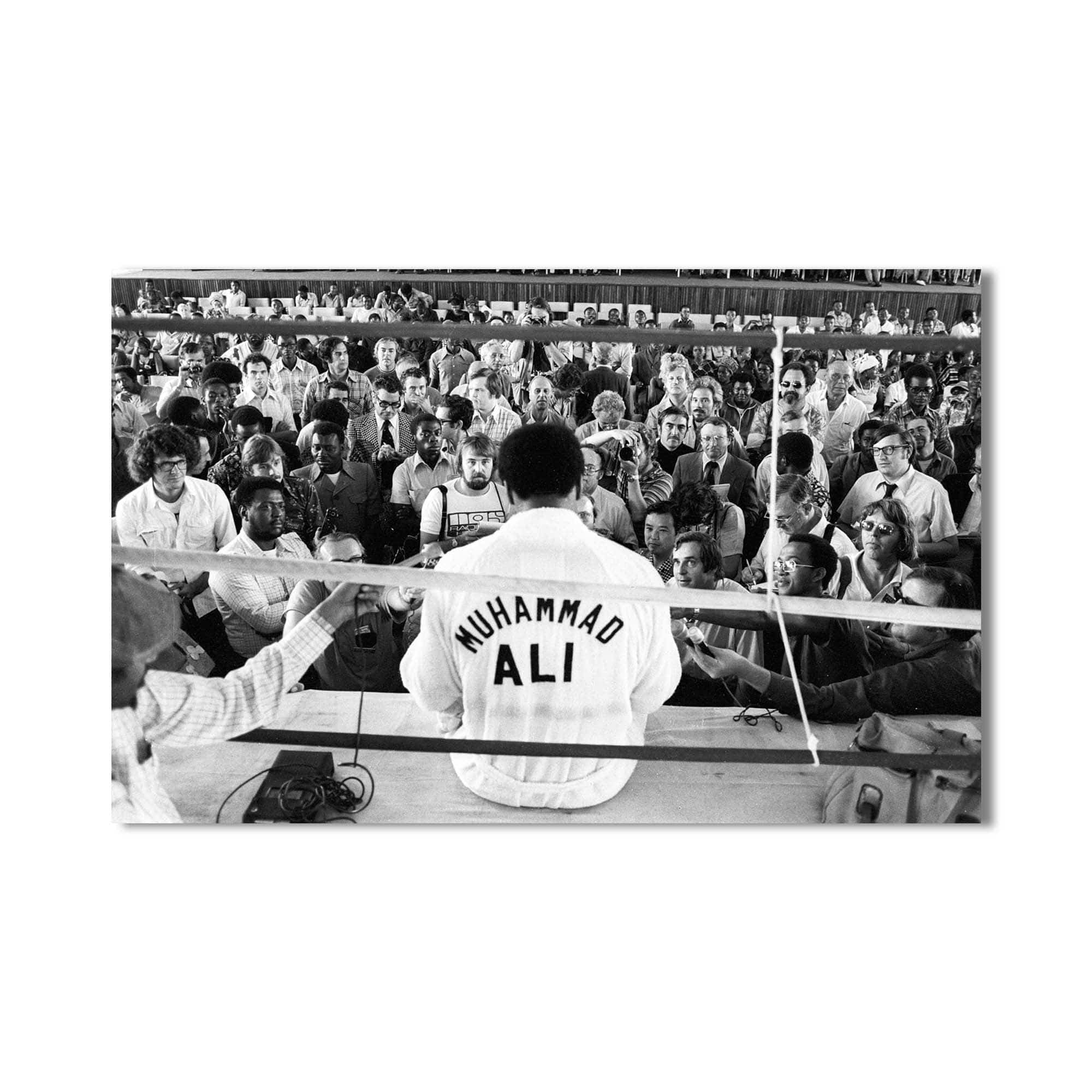 Artronauts Glass Print Muhammad Ali - Press