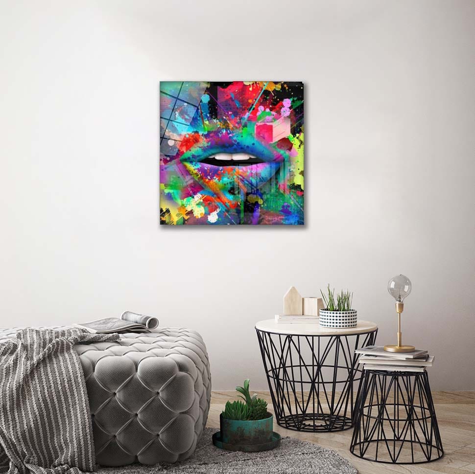 Artronauts Art Clearance T. Colored Lips