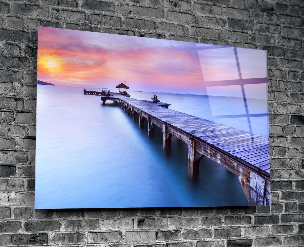 Artronauts Art Clearance T. The Pier III