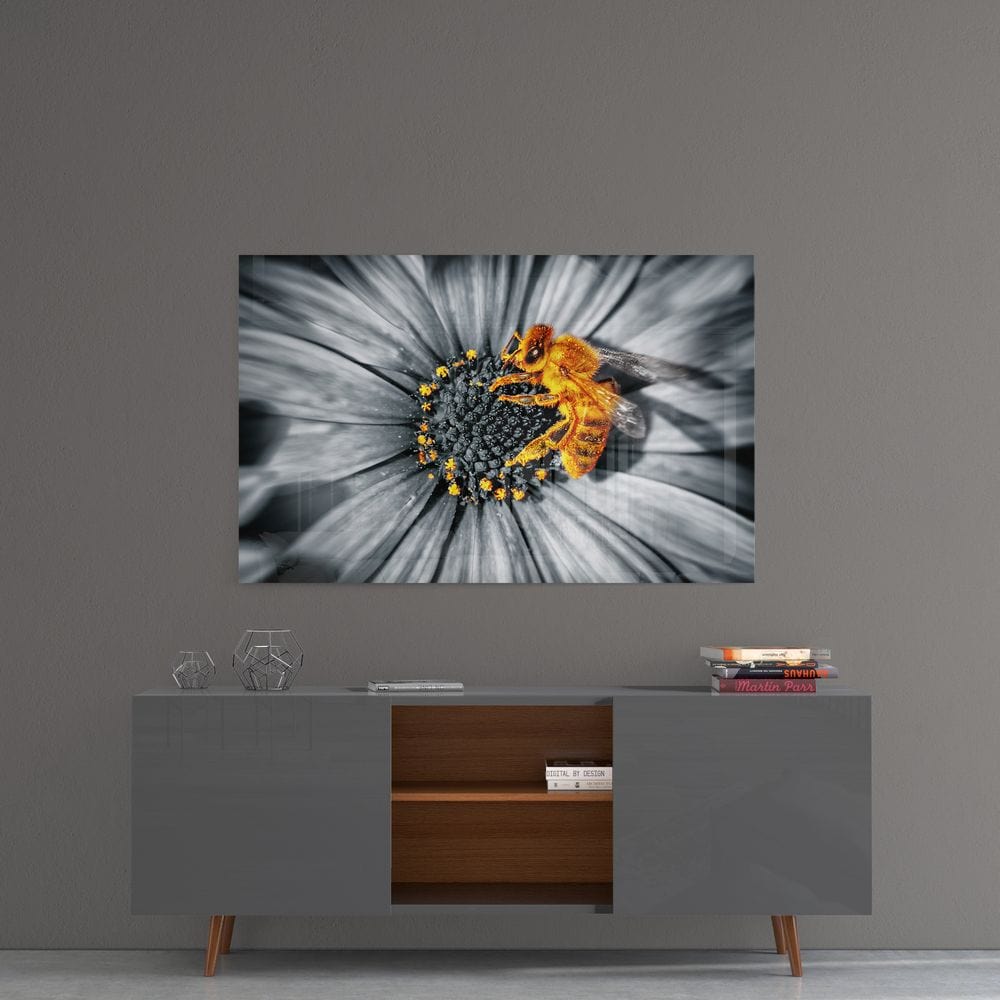 Artronauts Art Clearance T. Honey Bee