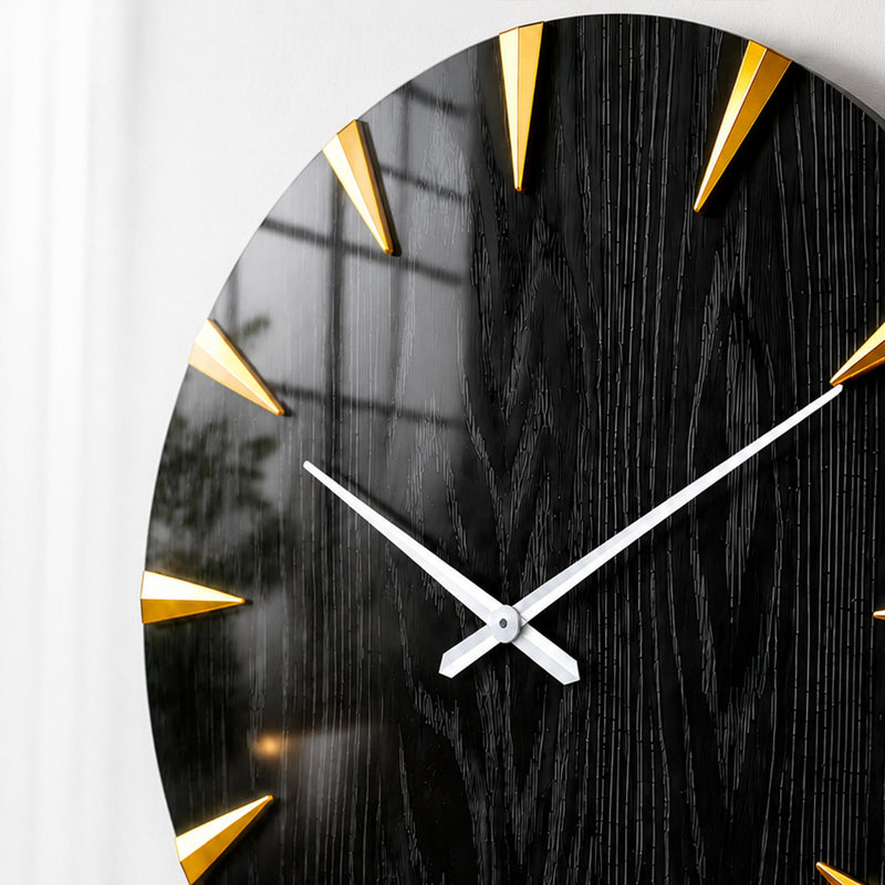 Midnight Gold lifestyle view