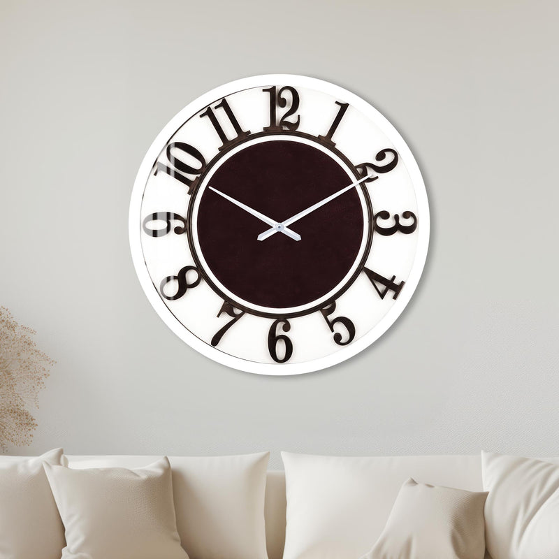 Classic Oversized Numerals with white frame
