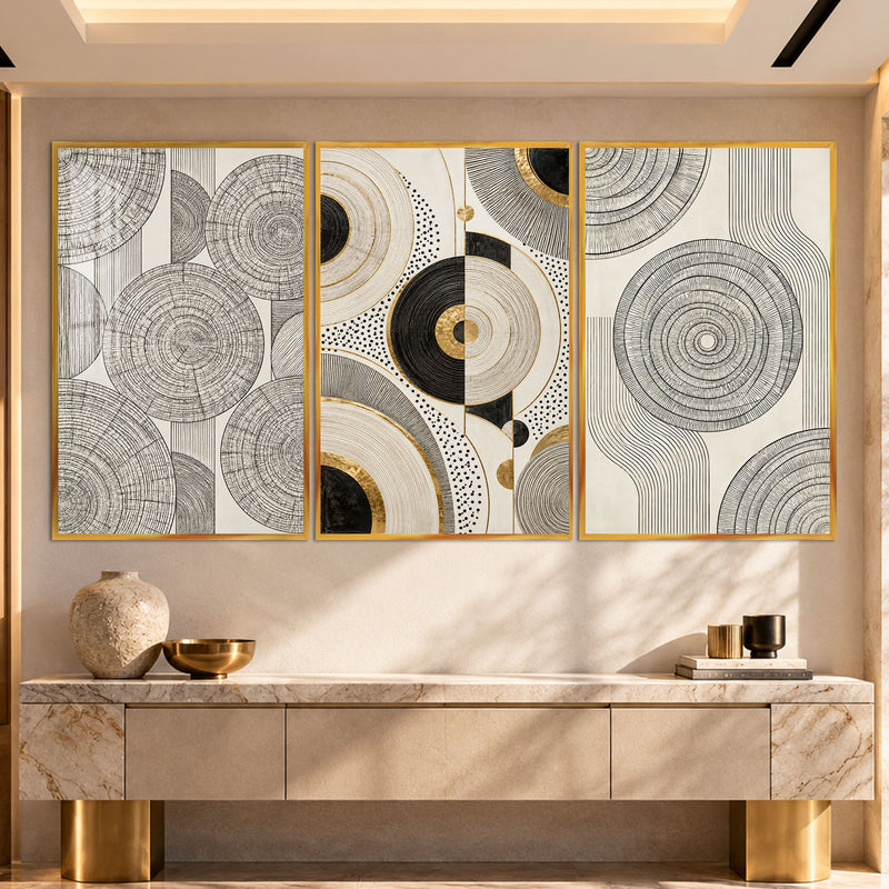 Golden Circle with gold frame