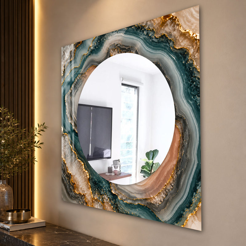 Emerald Agate Halo lifestyle view