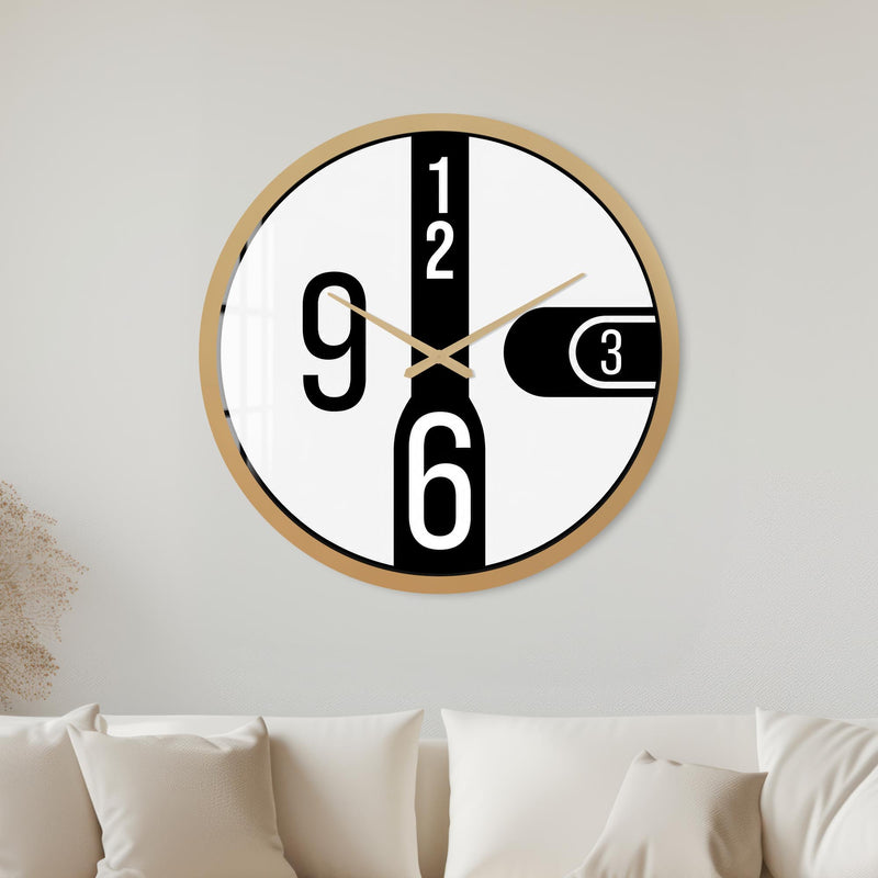 Bold Number Dial with gold frame