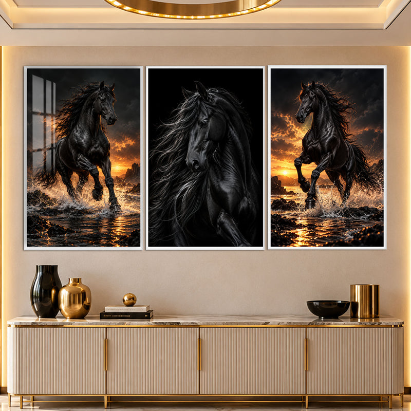 Black Horse with white frame
