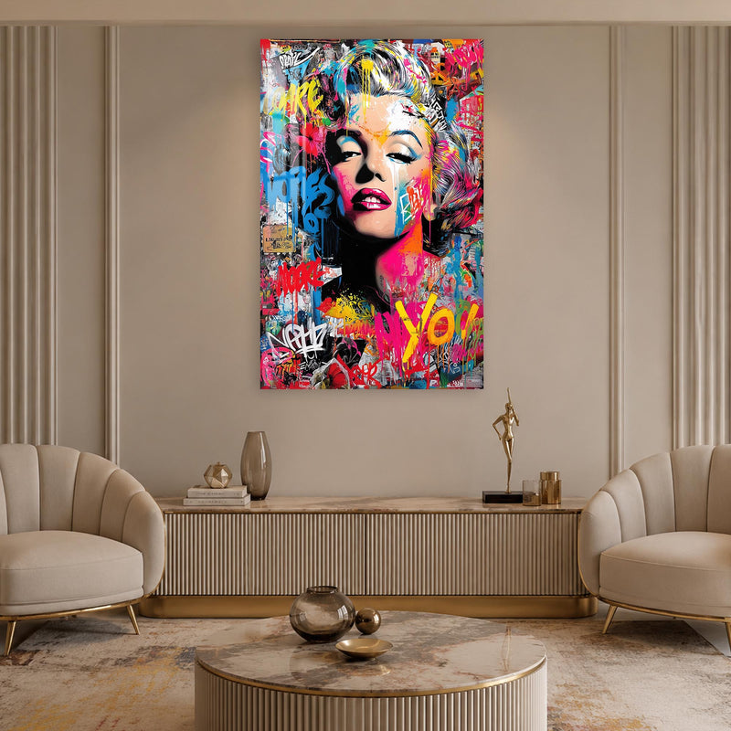 Pop Icon Graffiti lifestyle view