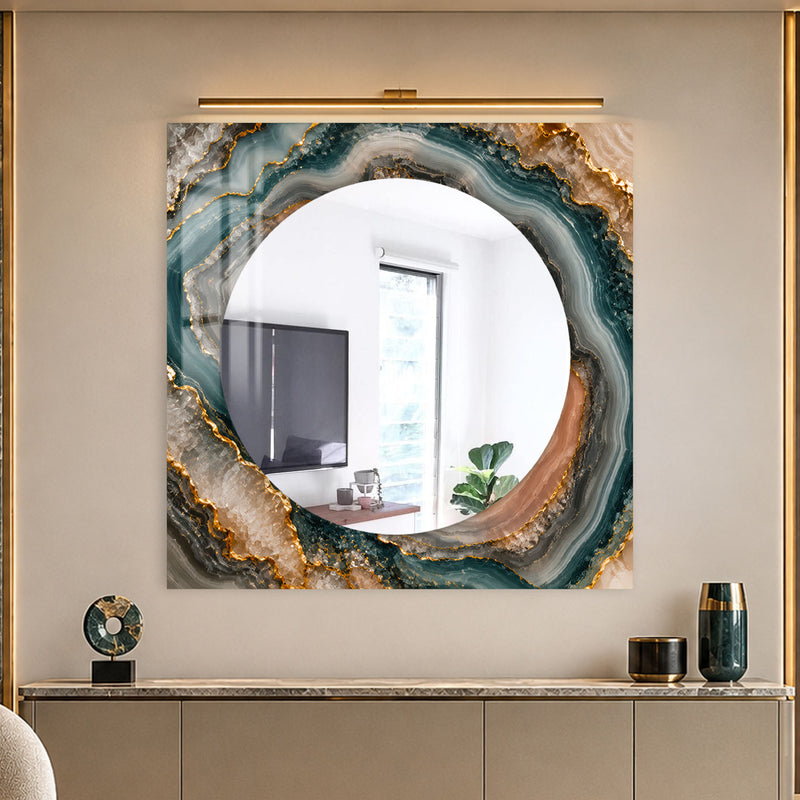 Emerald Agate Halo lifestyle view