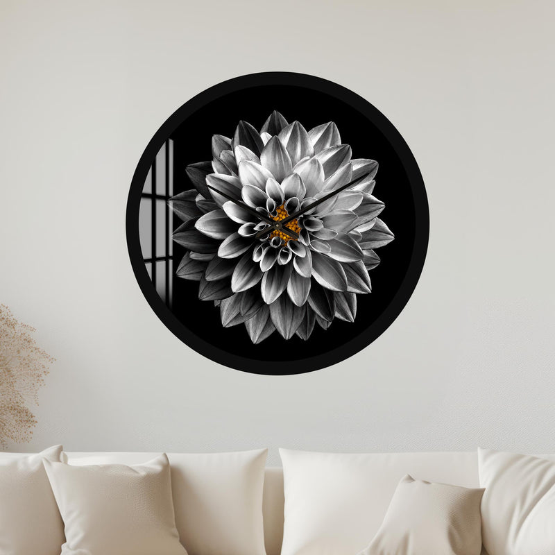 Monochrome Dahlia with black frame