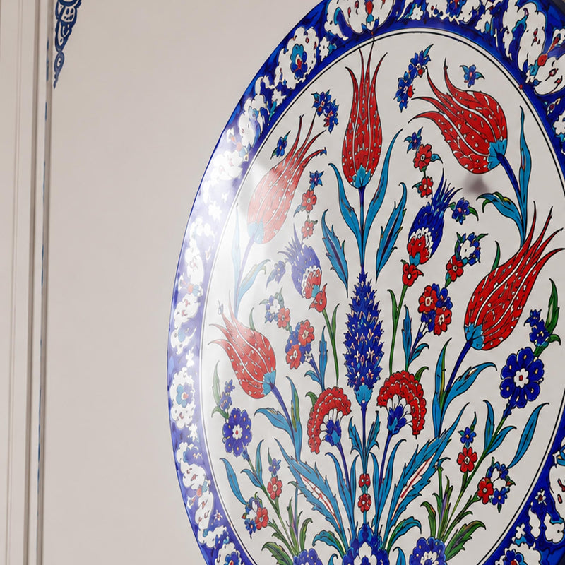 Ottoman Tulip Garden lifestyle view