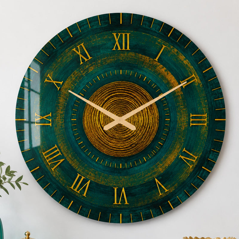 Emerald Gold Rings lifestyle view