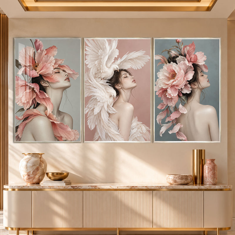 Blossom Muse with silver frame