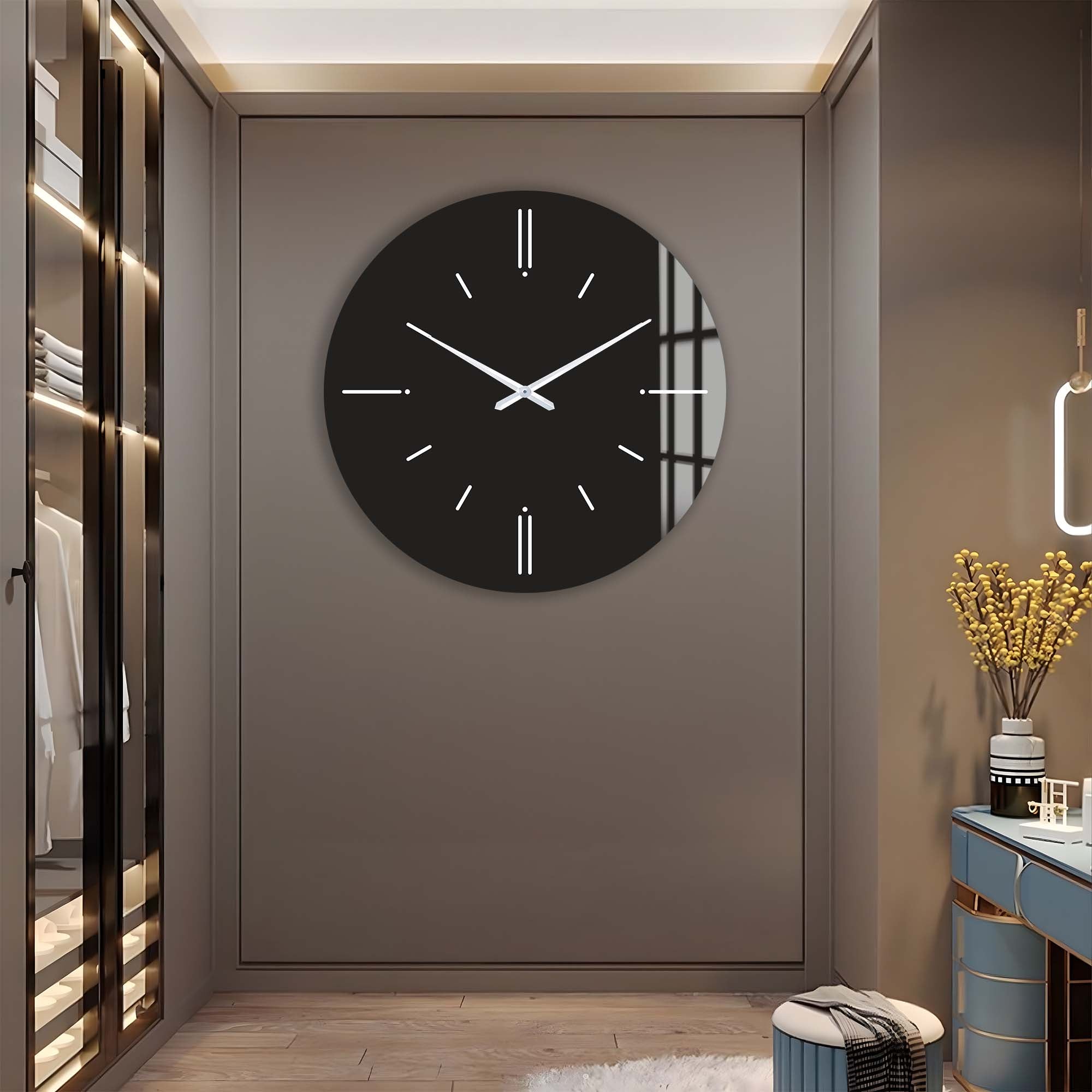 Minimal - Glass Wall Clock