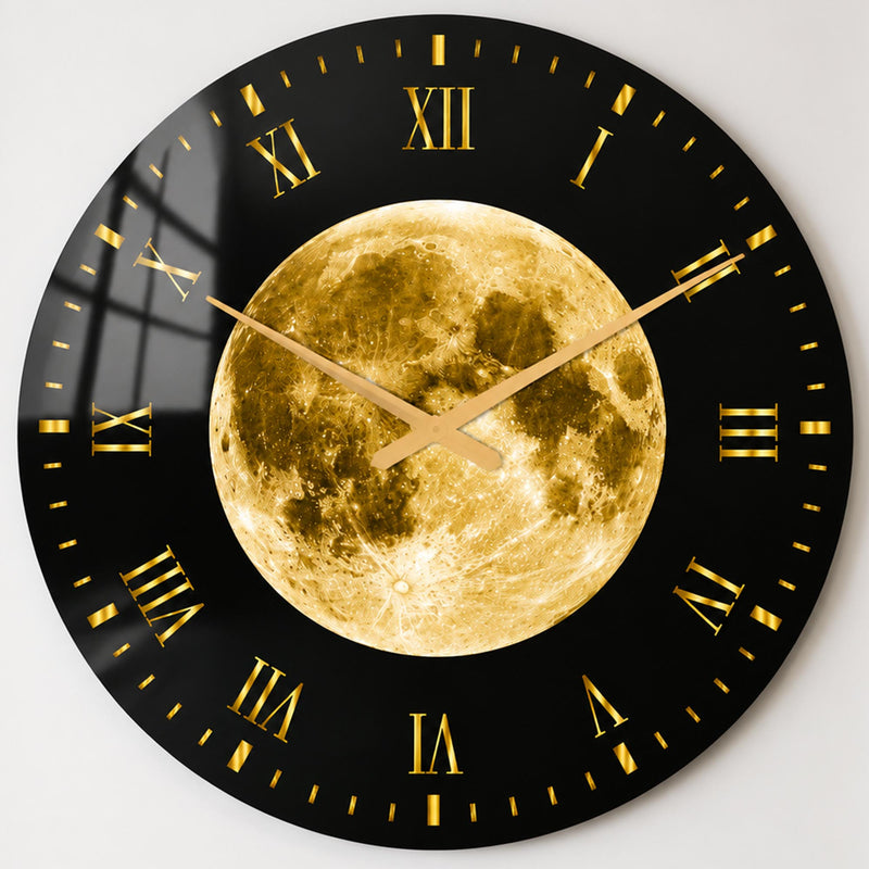 Golden Lunar Roman lifestyle view