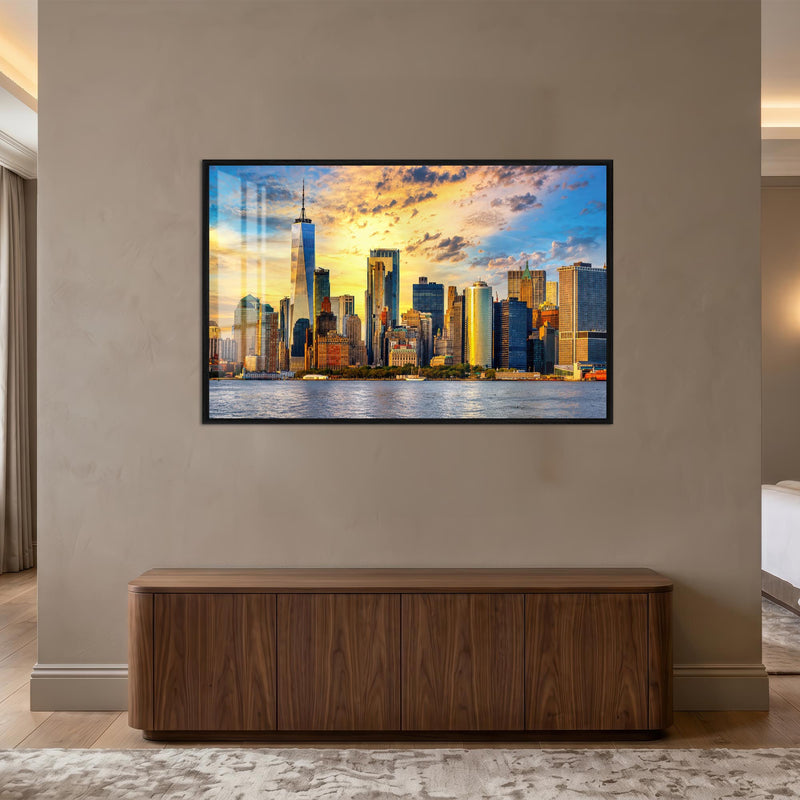 Manhattan Golden Skyline lifestyle view