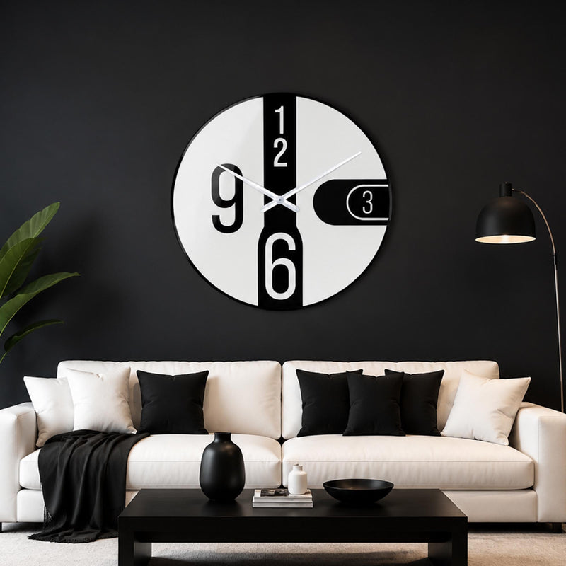 Bold Number Dial lifestyle view