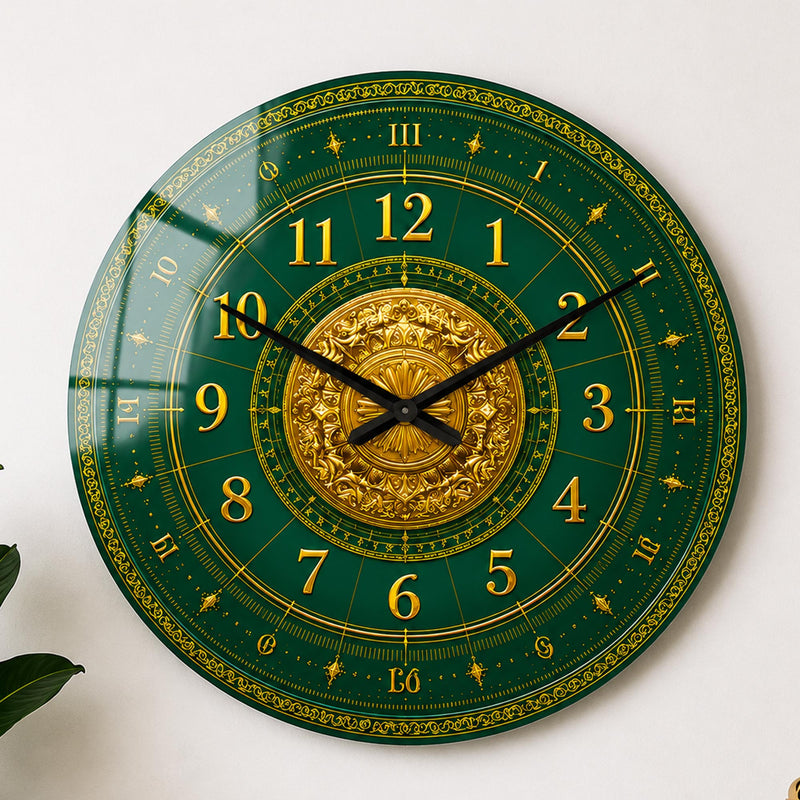 Emerald Gilded Dial lifestyle view