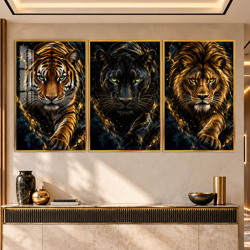 Majestic Big Cat II with gold frame