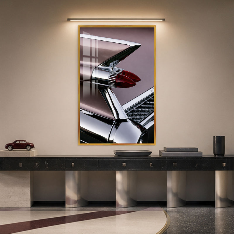 Chrome Tailfin with gold frame
