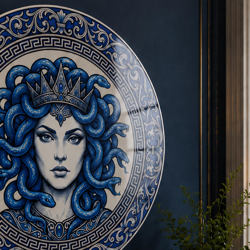 Sapphire Medusa lifestyle view