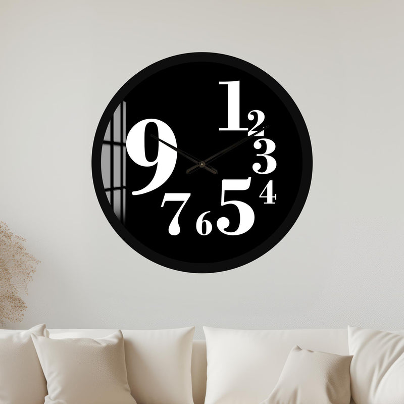 Bold Number Contrast with black frame