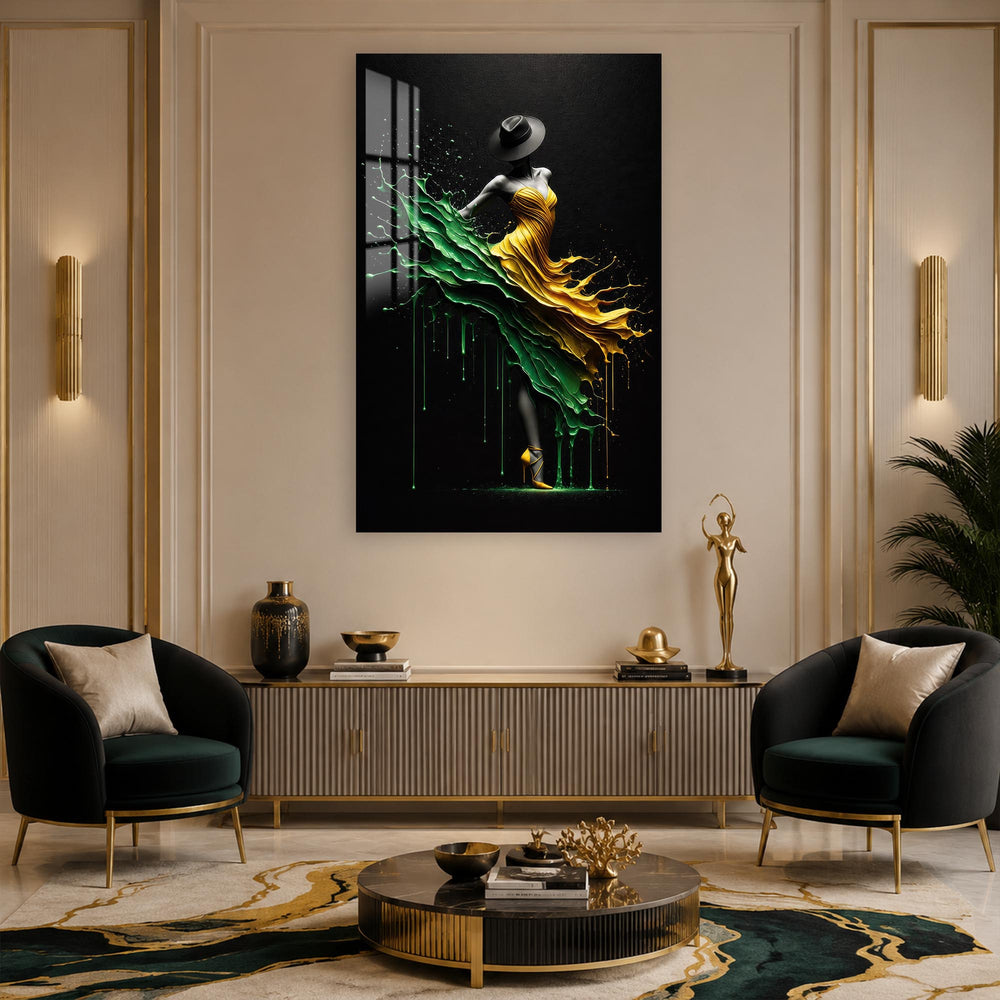 Emerald Golden Dancer lifestyle view