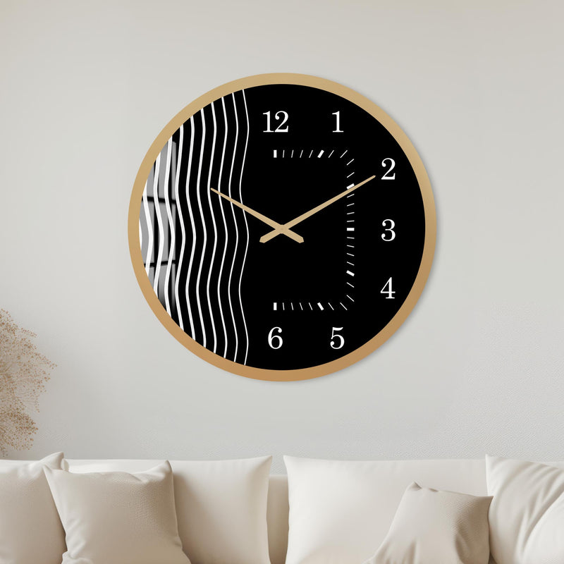 Monochrome Wave with gold frame