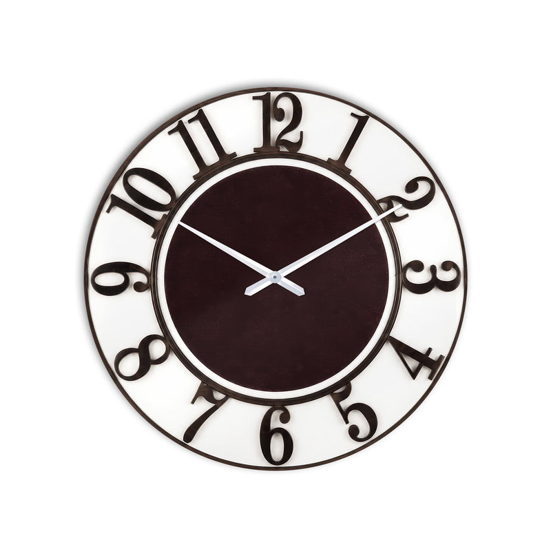Classic Oversized Numerals lifestyle view