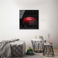 Artronauts Art Clearance T. Red Apple