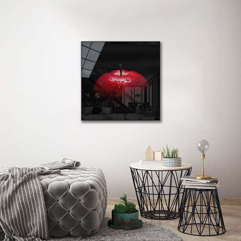 Artronauts Art Clearance T. Red Apple